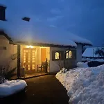 Rutarhof Apartment *