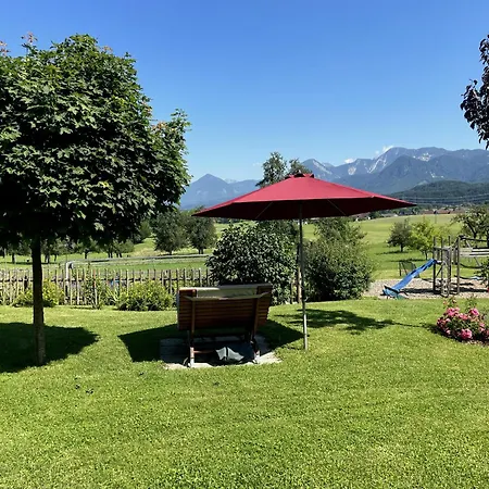 Rutarhof Apartament *