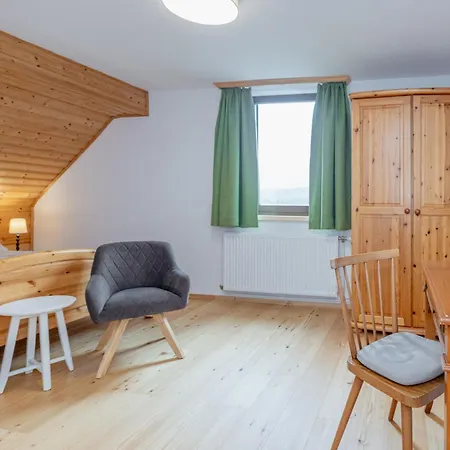 Rutarhof דירה רוסהג