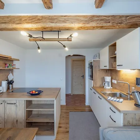 Rutarhof * רוסהג